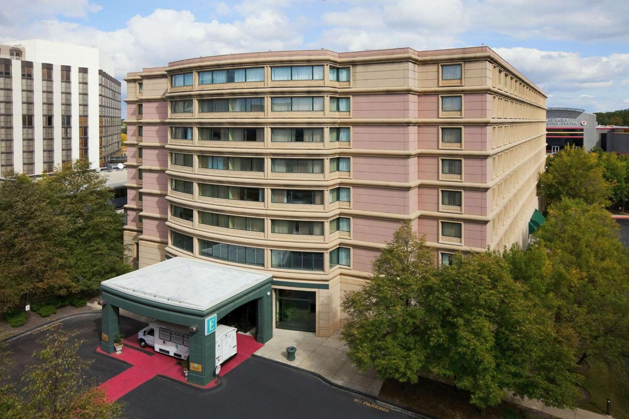 Embassy Suites By Hilton Chicago O'Hare Rosemont Exterior foto